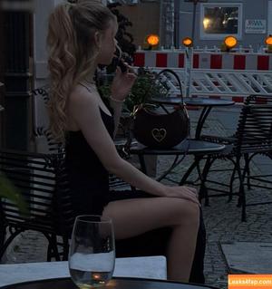 Lea Peach photo #0927