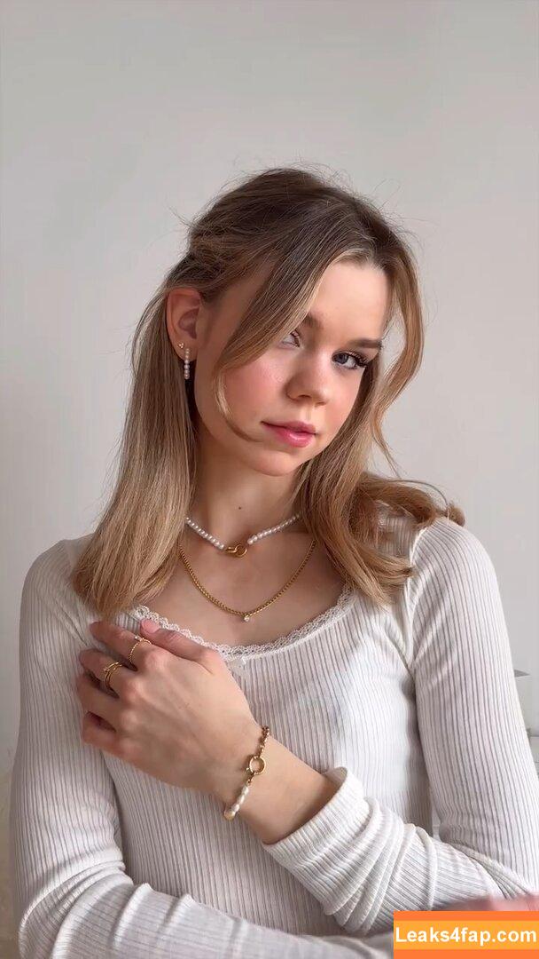 Lea Peach / https: leaked photo photo #1001