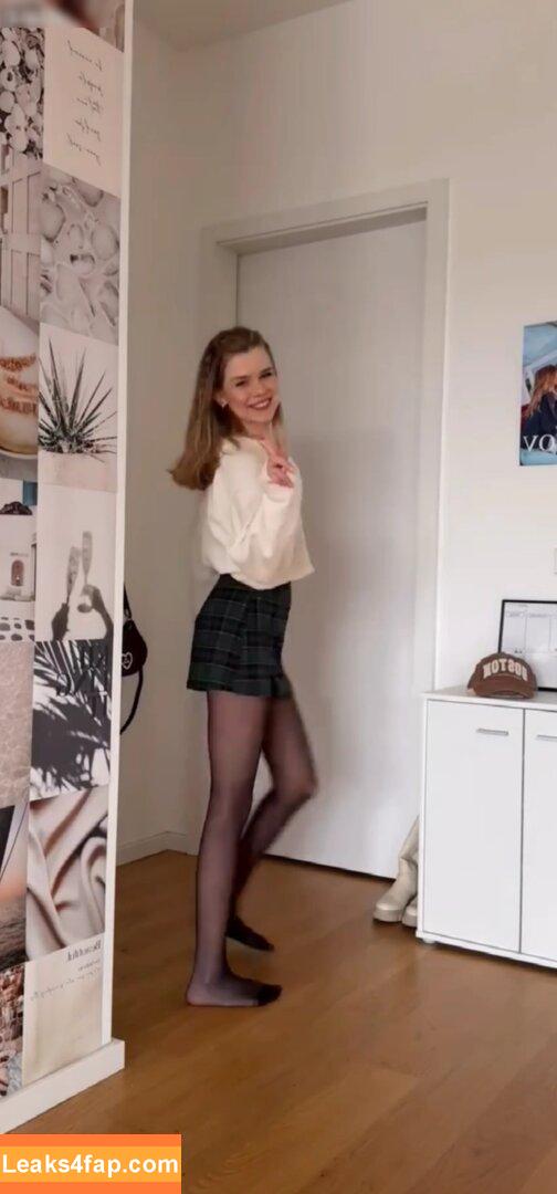 Lea Peach / https: leaked photo photo #1009