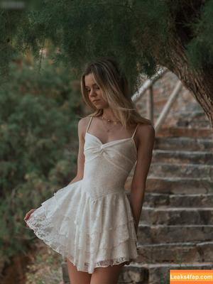 Lea Peach photo #1226