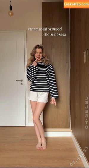 Lea Peach photo #1279