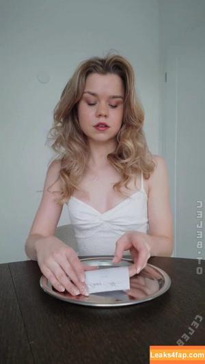 Lea Peach photo #1284