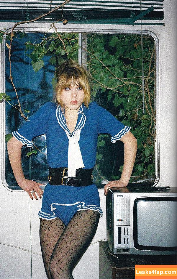 Lea Seydoux / leaseydouxfr leaked photo photo #0647