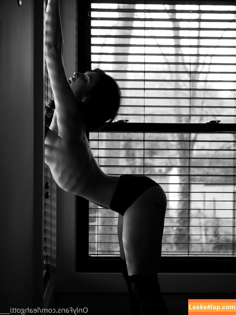 Leah Gotti / https: / leahgotti / leahgotti0 / leahgotti___ leaked photo photo #0423