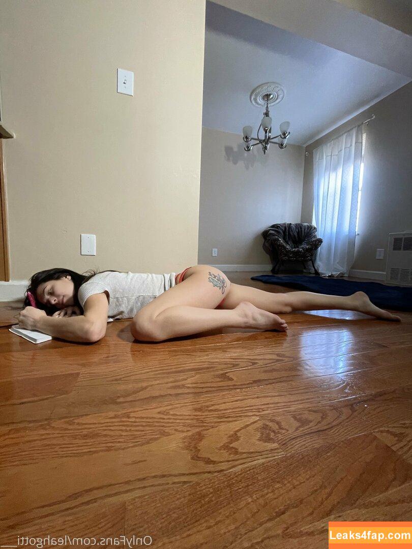 Leah Gotti / https: / leahgotti / leahgotti0 / leahgotti___ leaked photo photo #0576