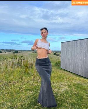 Leah Halton фото #0105