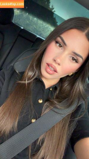 Leah Halton photo #1269