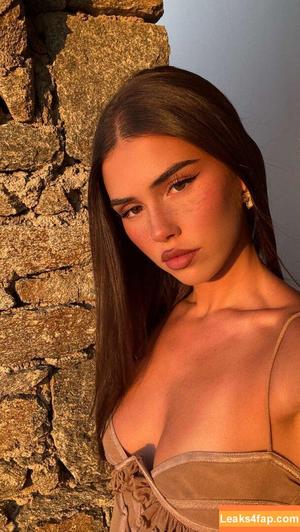 Leah Halton photo #1321