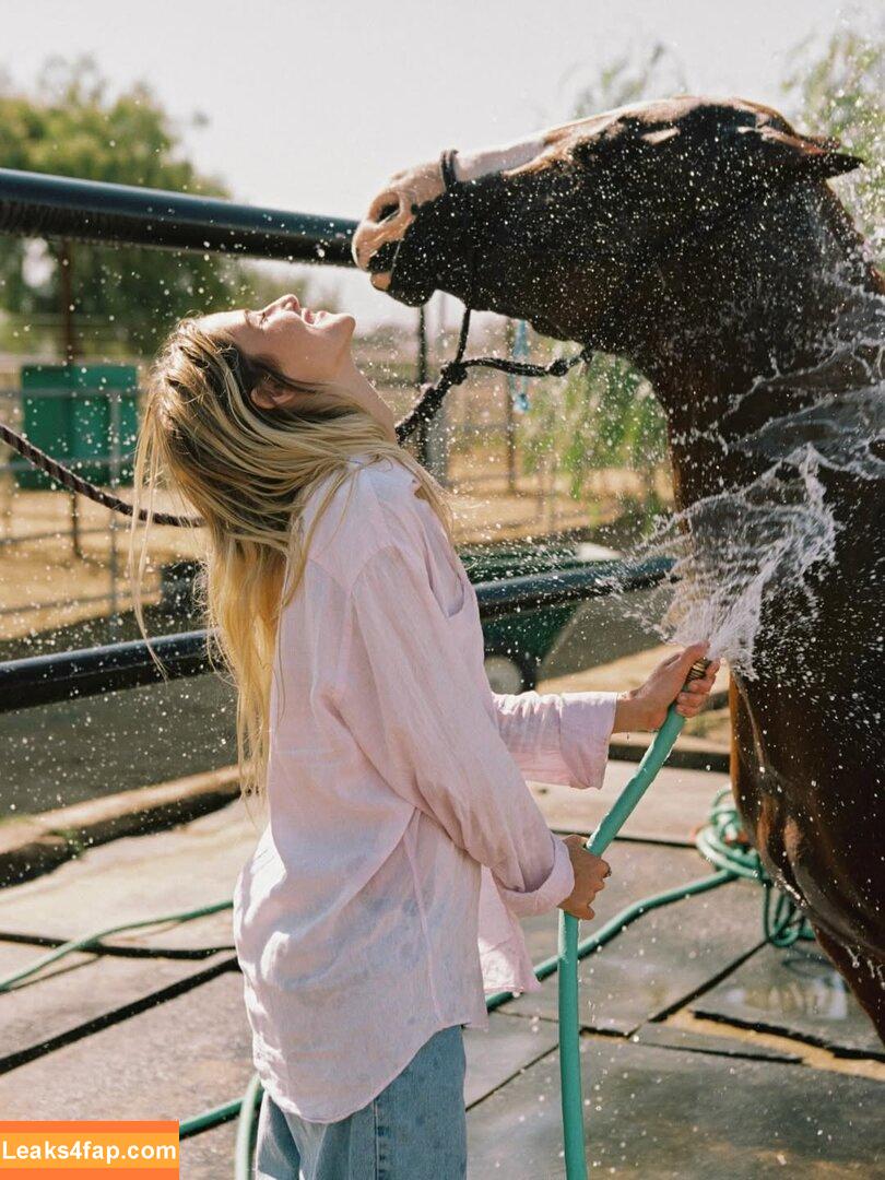 Leah Rose / leaahhrose leaked photo photo #0137