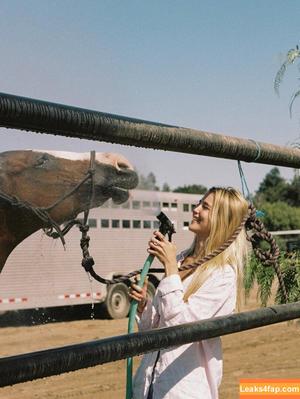 Leah Rose photo #0131