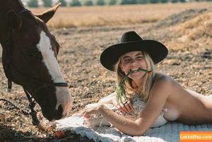 Leah Rose photo #0159