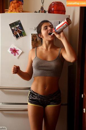 Leah Short photo #0009