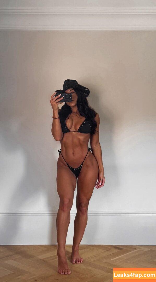 Leah Shutkever / shutkeverofficial leaked photo photo #0192