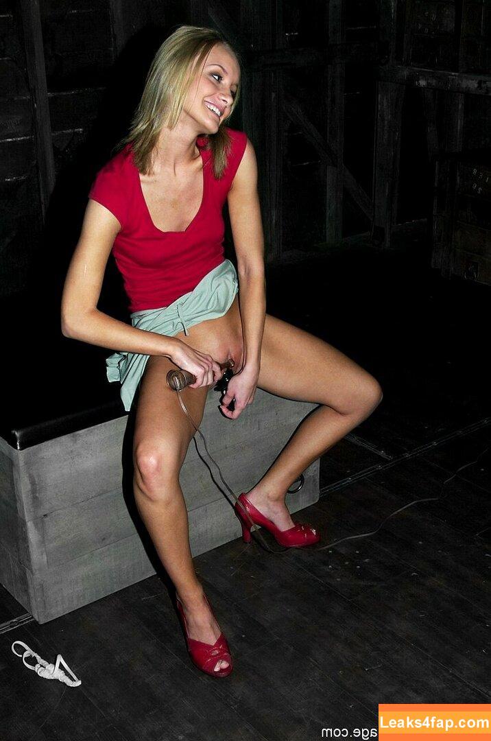 Leah Wilde / leahgoeswilde / leahwildeofficial leaked photo photo #0819