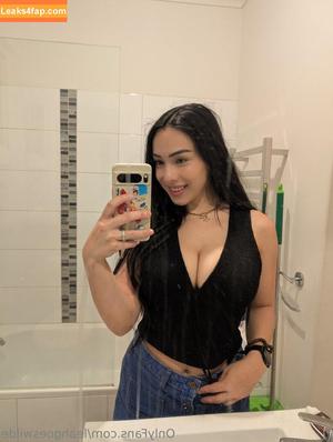 Leah Wilde photo #0990