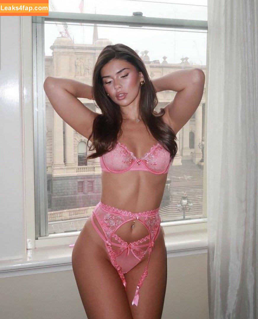 leahhalton_ /  leaked photo photo #0008