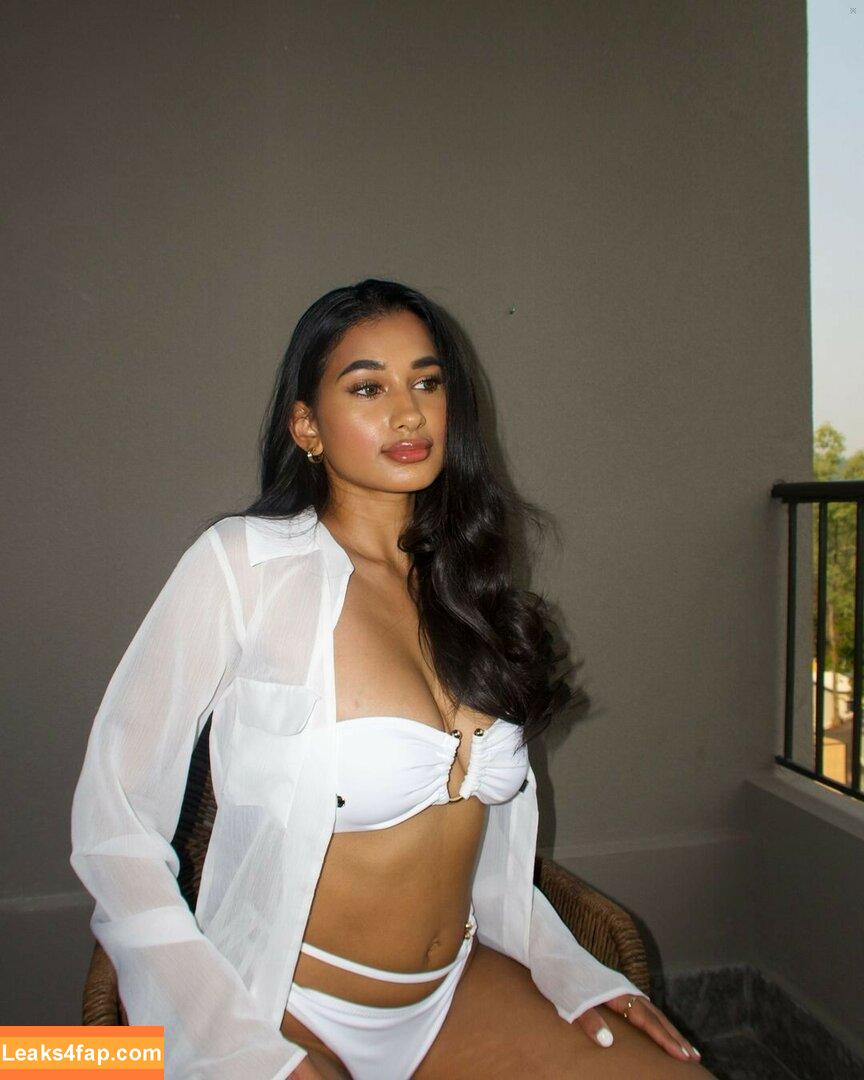 leahhalton_ /  leaked photo photo #0021