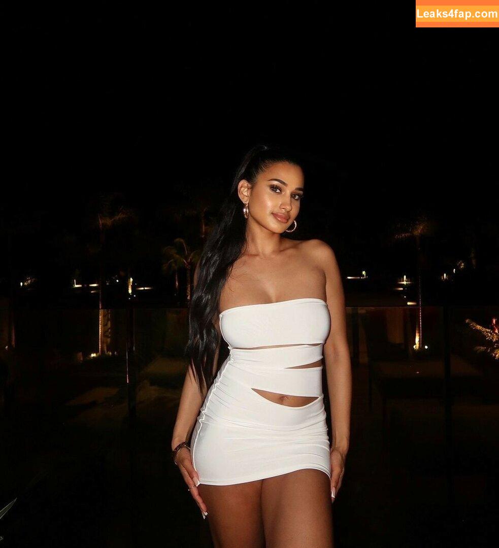 leahhalton_ /  leaked photo photo #0026