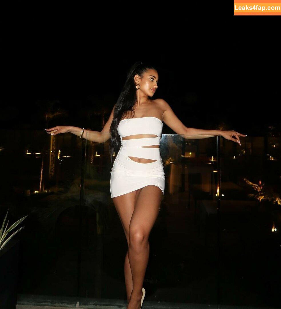 leahhalton_ /  leaked photo photo #0027