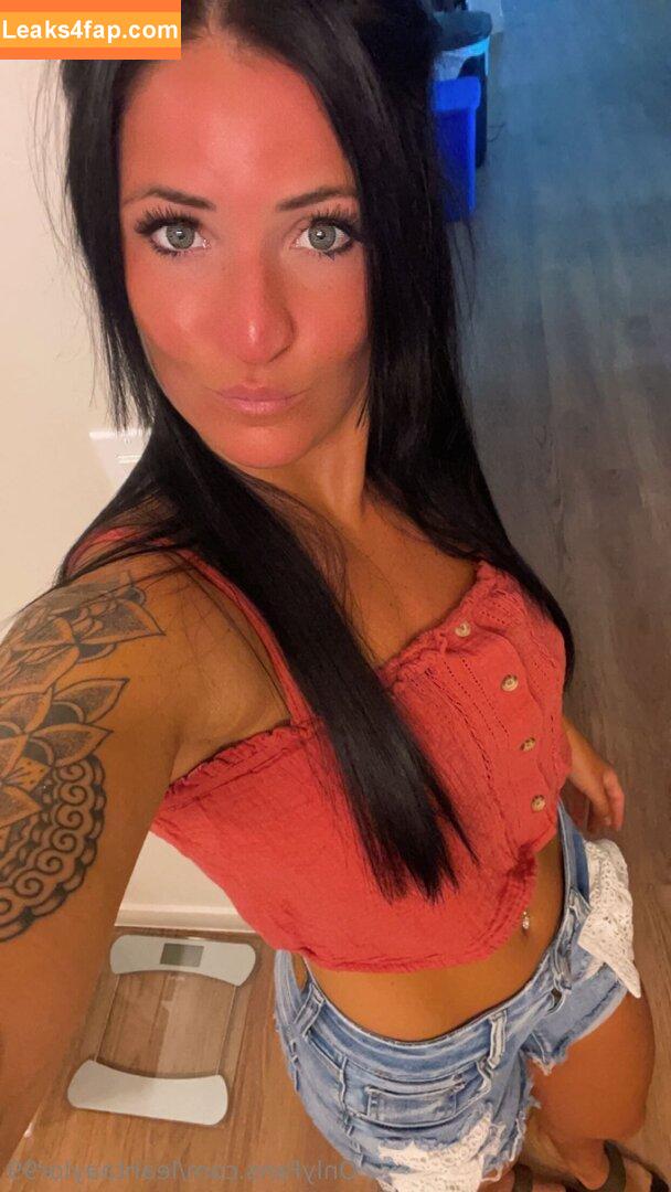 Leahtaaylor99 / Leah Taylor / leahtaaylor999 leaked photo photo #0063