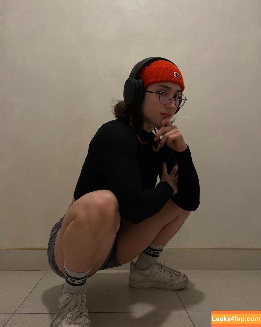 leanbeefpatty /  leaked photo photo #0106