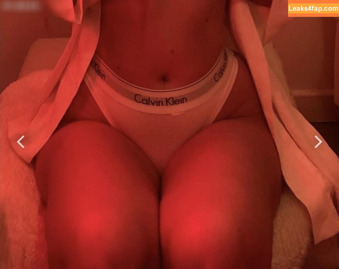 leasophie_official98 / leaa_sophiee98 leaked photo photo #0019