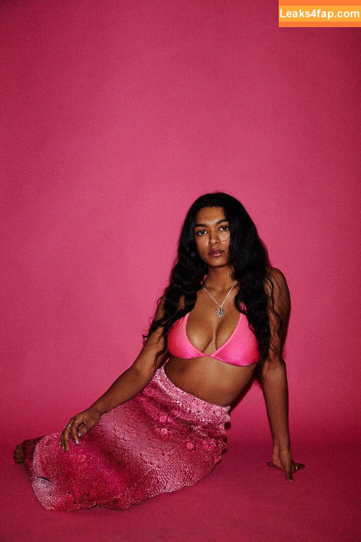 Lee Mariah Armoogam / leemoonlove leaked photo photo #0045
