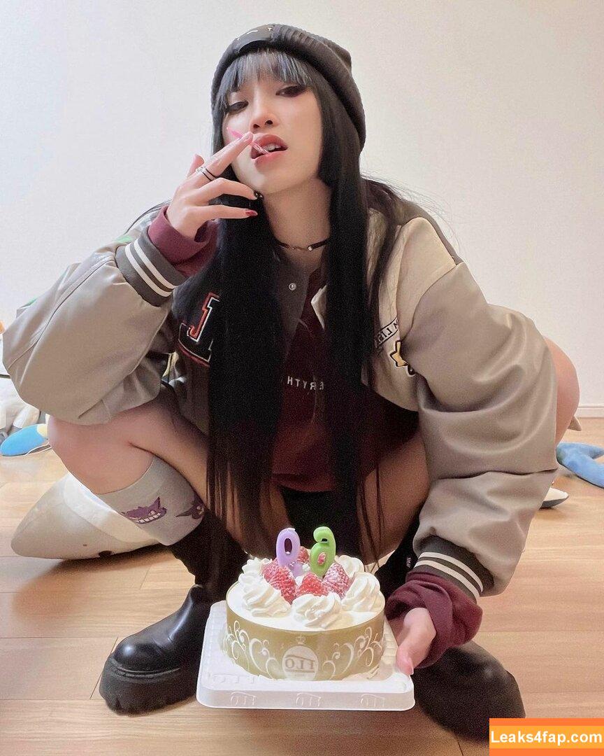 leezipotato /  leaked photo photo #0040