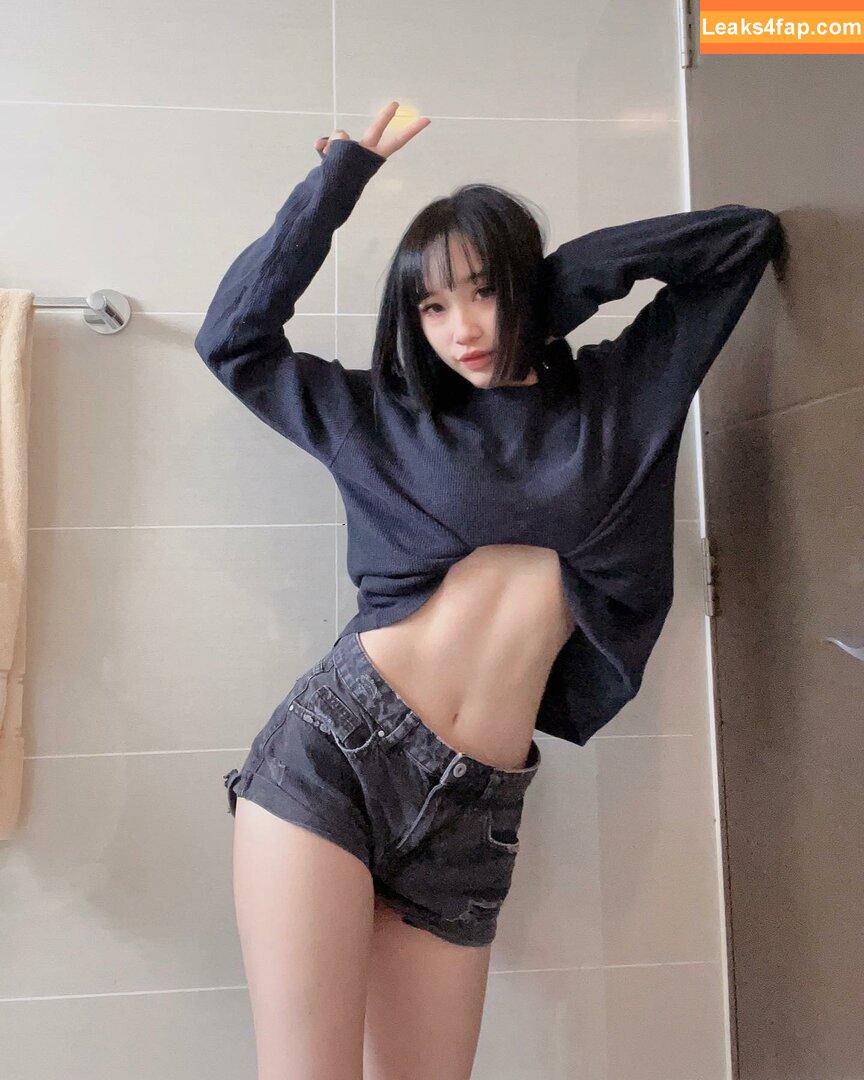leezipotato /  leaked photo photo #0051
