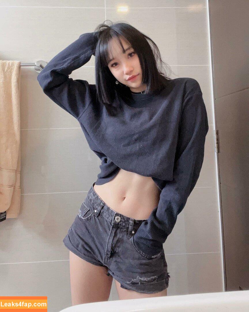 leezipotato /  leaked photo photo #0053