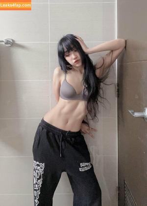 leezipotato photo #0044