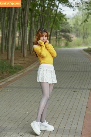 Legbaby Model photo #0377