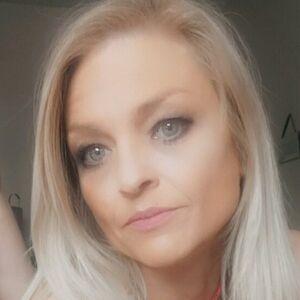 leggyblonde45 photo #0004