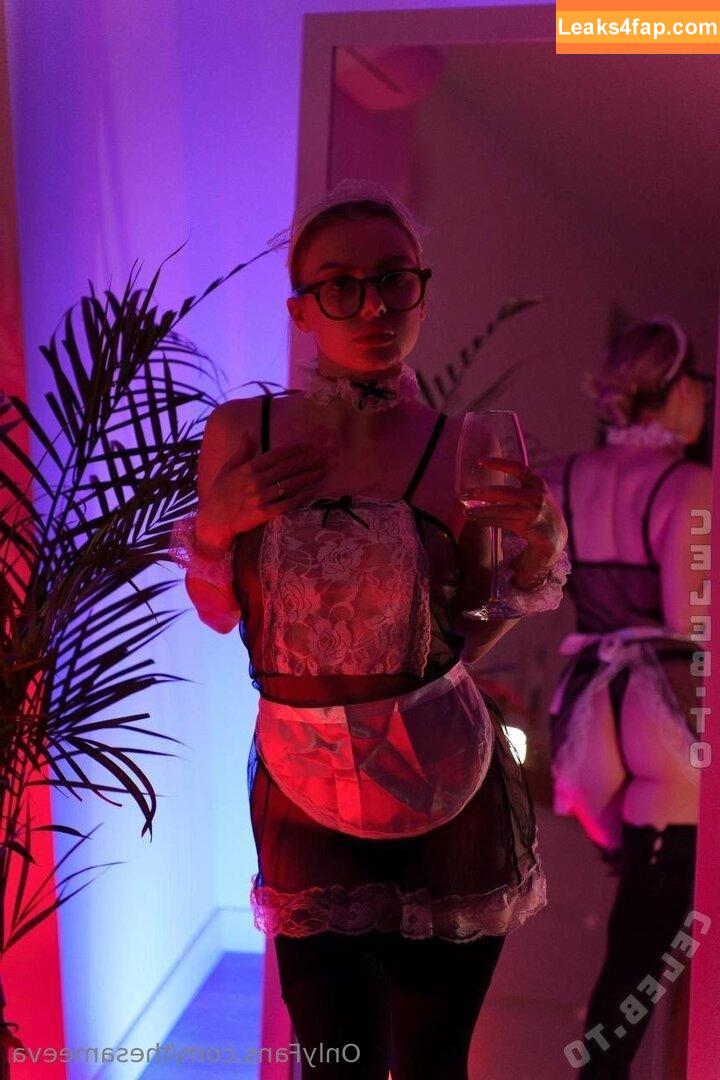 lehrer.eva /  leaked photo photo #0008