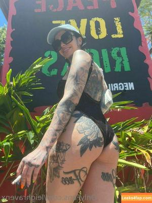 leighravenx photo #0100