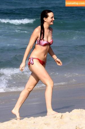 Leighton Meester photo #0061