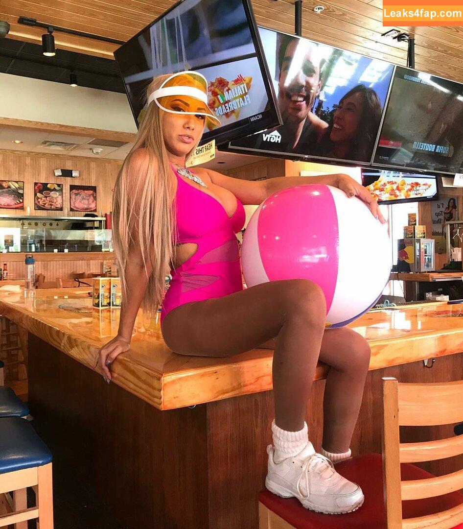 Leila Grey / Miss_LeilaGrey / dear.leyla leaked photo photo #0010