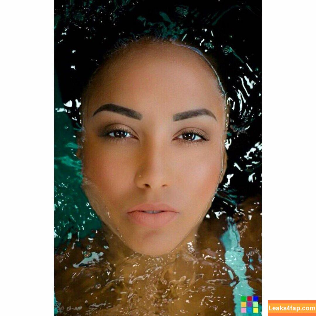 Leila Grey / Miss_LeilaGrey / dear.leyla leaked photo photo #0021