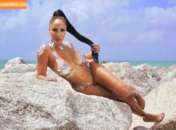 Leila Grey / Miss_LeilaGrey / dear.leyla leaked photo photo #0072