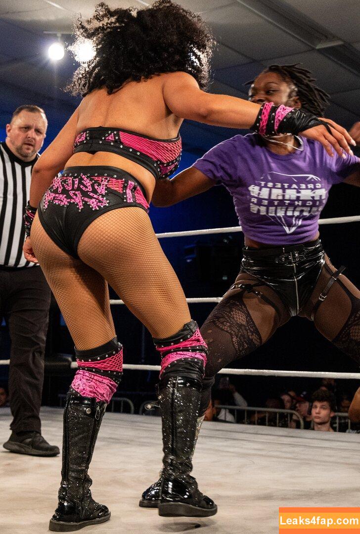 Leila Grey / Miss_LeilaGrey / dear.leyla leaked photo photo #0976