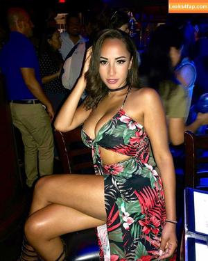 Leila Grey photo #0018