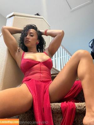 Leila Grey photo #1005