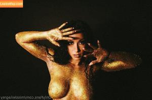 Leila Grey photo #1011