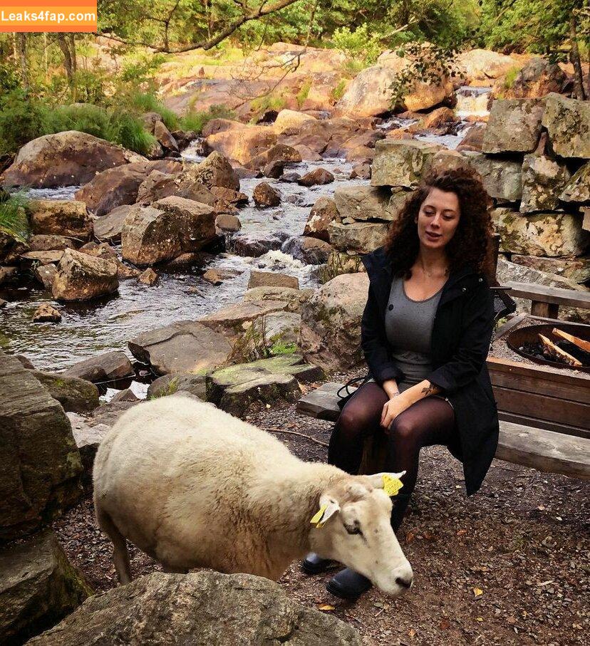 Leila Lowfire / Leilalowfire1 / leilalowfire leaked photo photo #0249