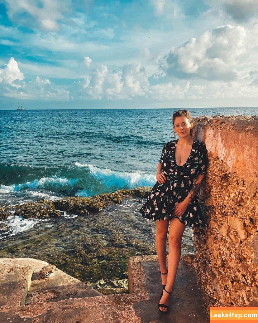 Leila Lowfire / Leilalowfire1 / leilalowfire leaked photo photo #0250
