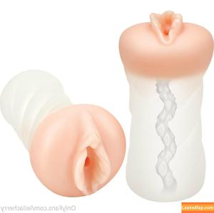 leilacherry photo #0002