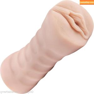 leilacherry photo #0003