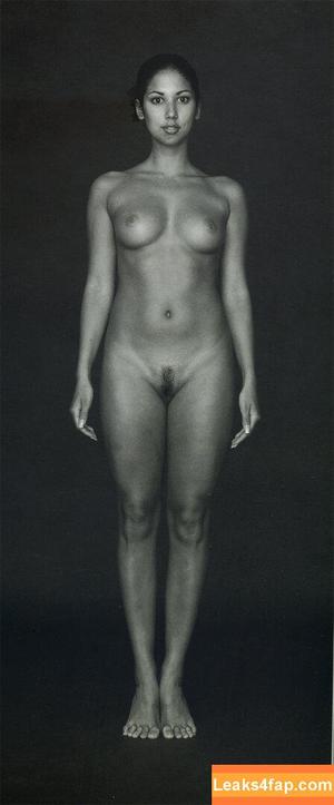 Leilani Dowding фото #0002