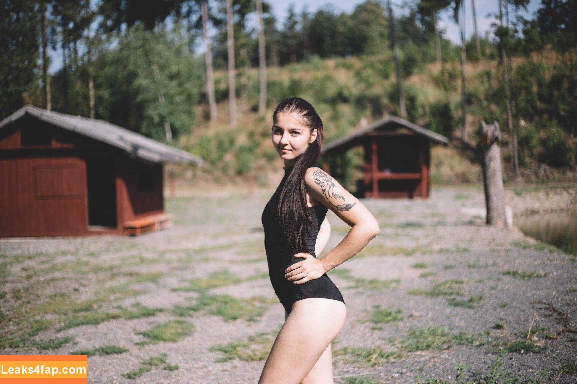 Leisy Lucy / Leisy_lucy / leisy_lucy_official / leisylucy leaked photo photo #0055