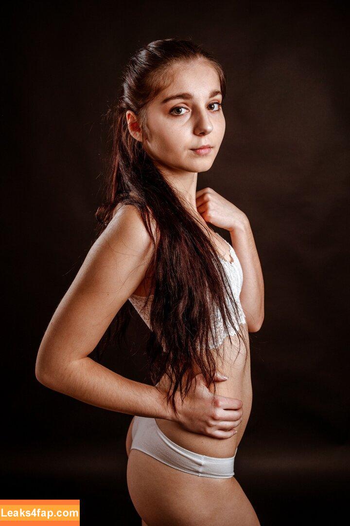 Leisy Lucy / Leisy_lucy / leisy_lucy_official / leisylucy leaked photo photo #0095